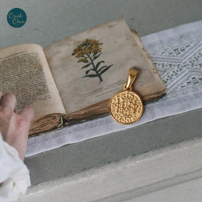 Gold Plated Roman Coin Pendant - Pantsnsox