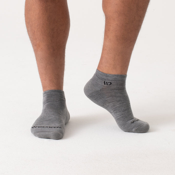 Light Gray / M