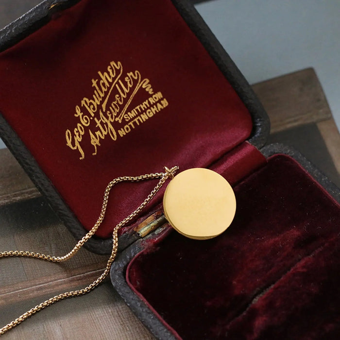 Mother of Pearl Moon Charm - Pantsnsox
