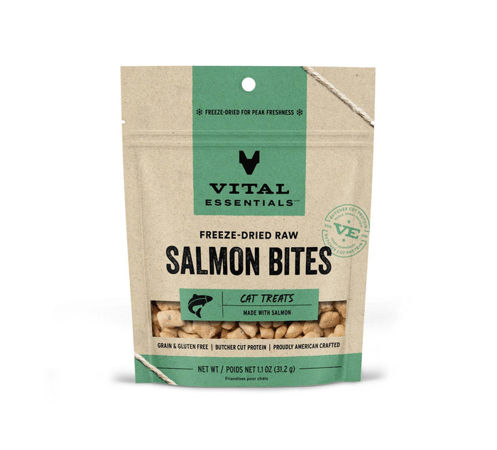Vital Essentials Salmon Bites FD Cat Treats 1.1 oz - Dog.Dog.Cat.