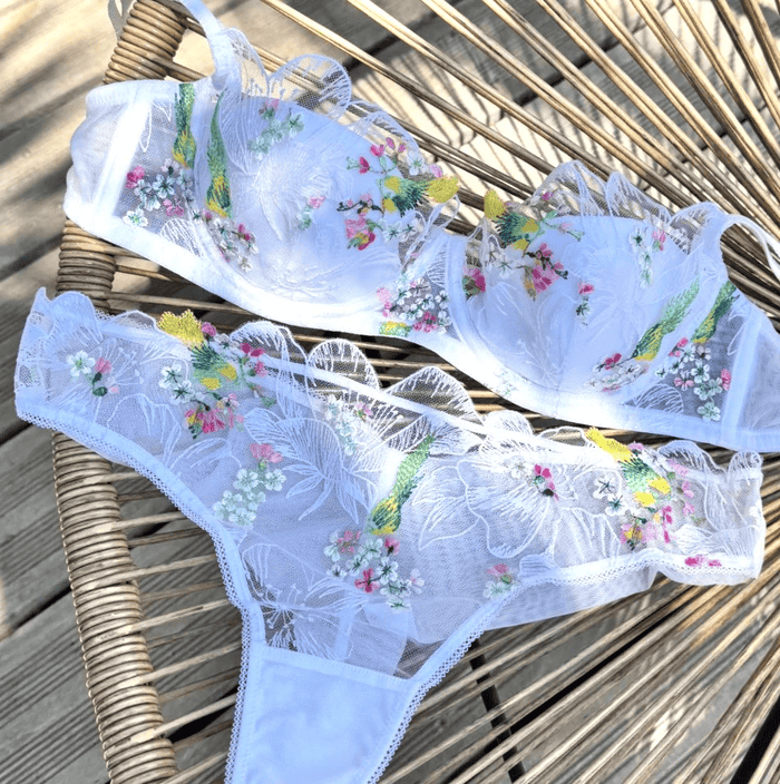 Winter Romance Underwire Bra White