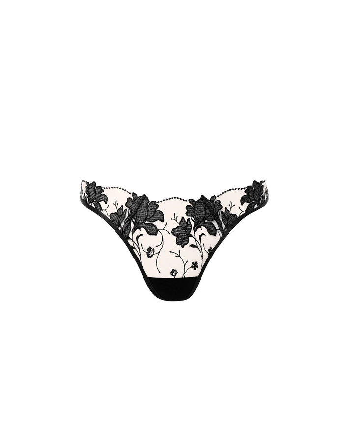 Yvette Thong Black