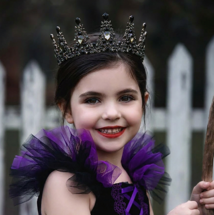 ADRIANA CROWN