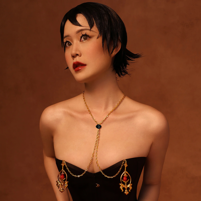 Aurum Pulling Chain Nipple Clamps