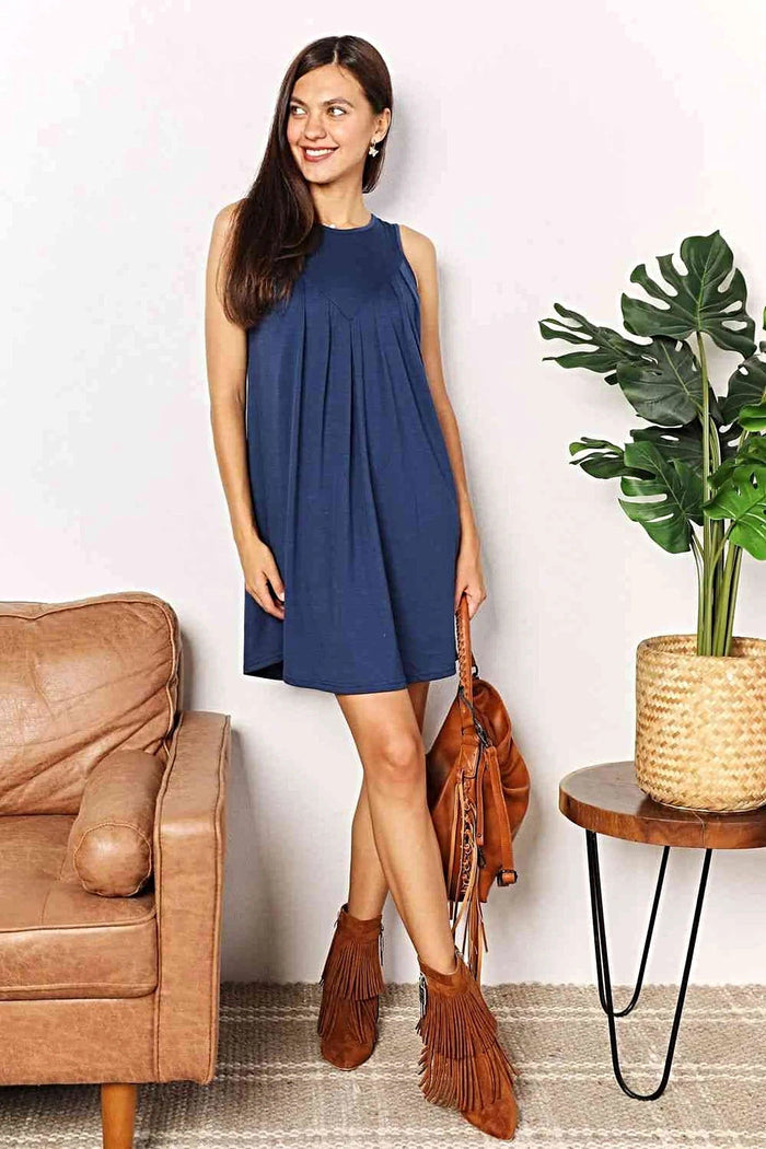 Chic Sleeveless Mini Dress with Round Neckline - Solid Opaque Style for Effortless Elegance Trendsi