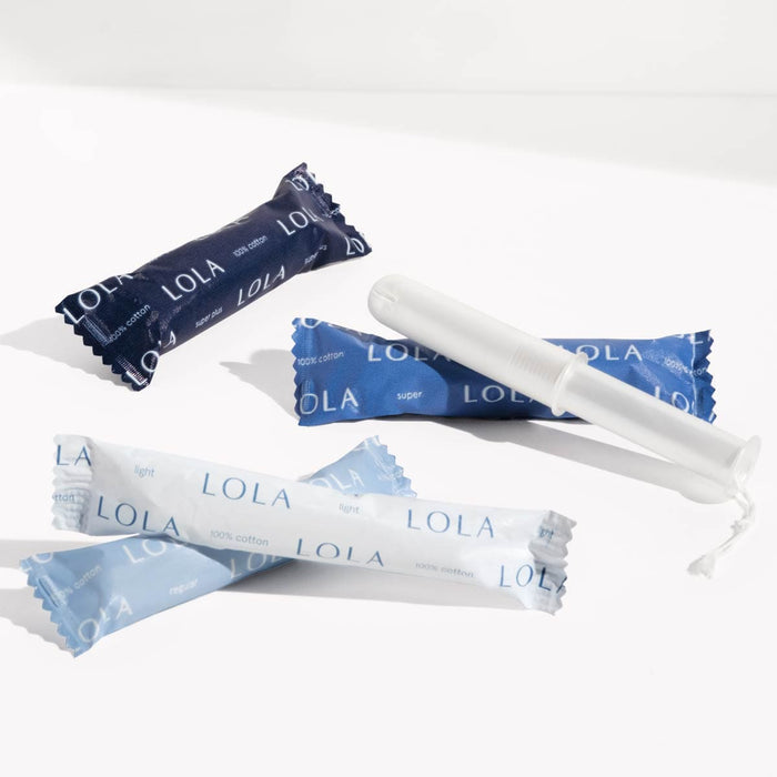 Compact plastic applicator tampons | 4 tampons of all absorbencies: light, regular, super, super +