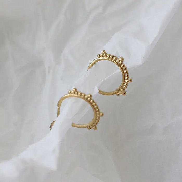 Continues Beaded Hoop Earrings - Pantsnsox