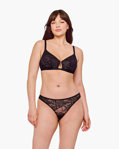 Schwarz Bralette - Crisanta Curvy Bralette
