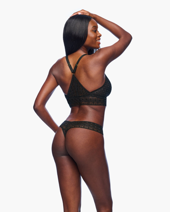 Black Bralette - Basilica Curvy Bralette