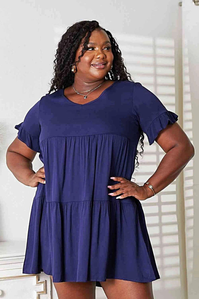 Elegant V-Neck Flounce Dress with Tiered Design & Playful Sleeves for Chic Casual Look Trendsi