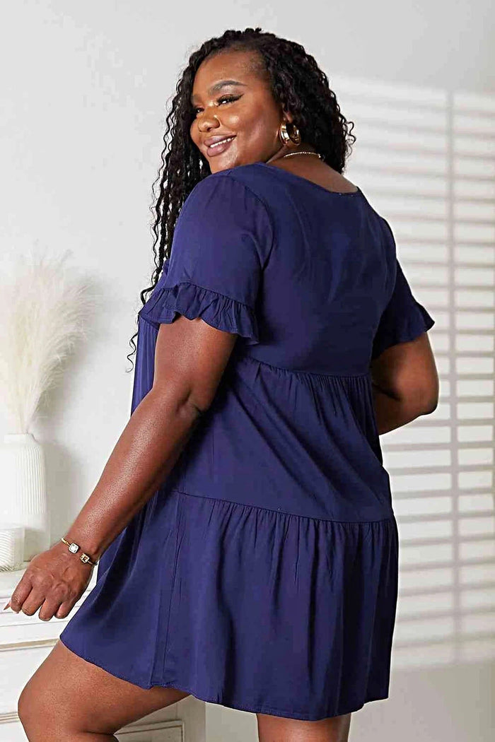 Elegant V-Neck Flounce Dress with Tiered Design & Playful Sleeves for Chic Casual Look Trendsi