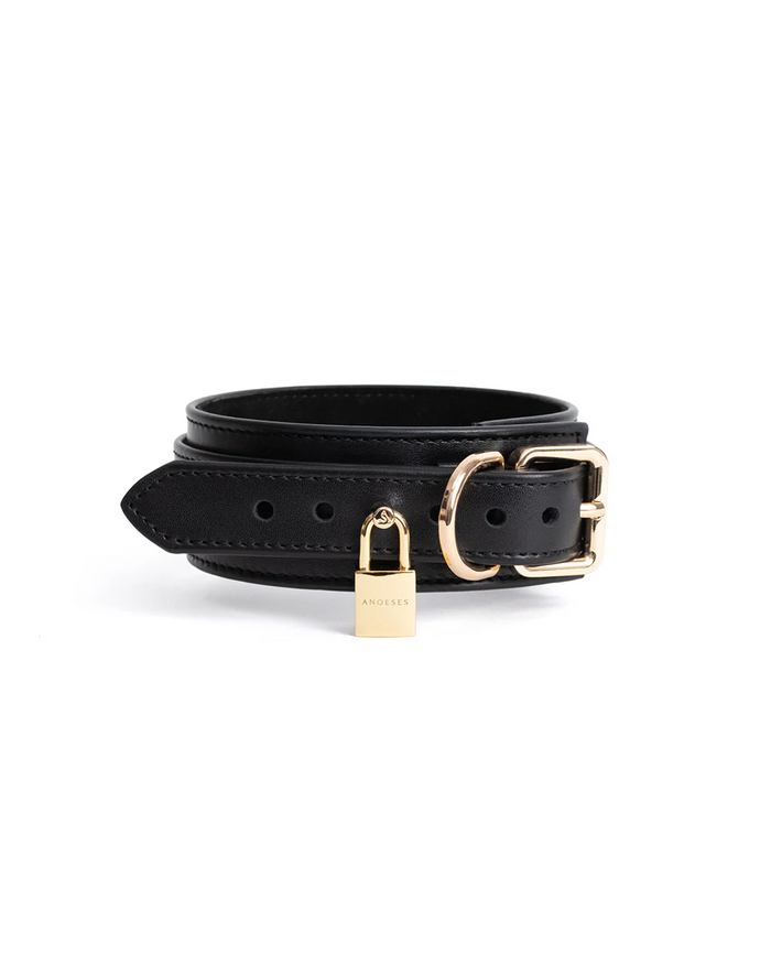 Estrid Collar Black with Gold Lock Large