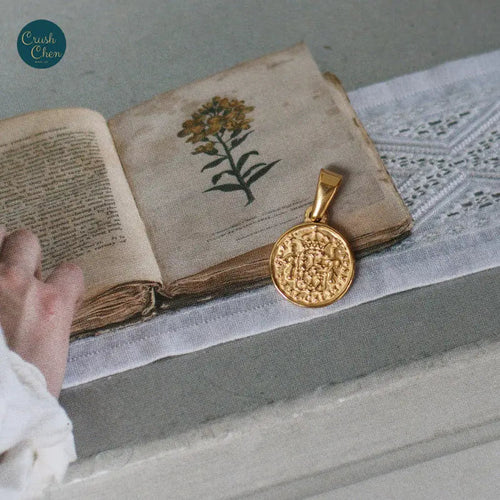 Gold Plated Roman Coin Pendant - Pantsnsox