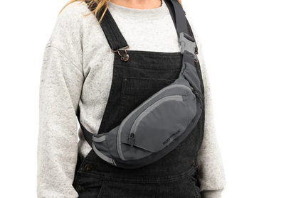 Home Trail™ Hip Pack Hands-Free Everyday Bag - Dog.Dog.Cat.