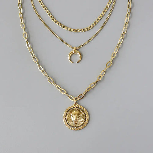 Lion and Moon Layering Necklace Crushes.
