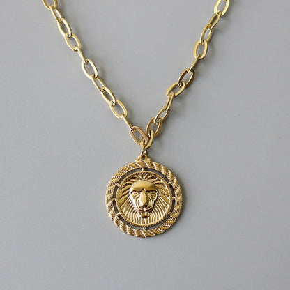 Lion and Moon Layering Necklace Crushes.