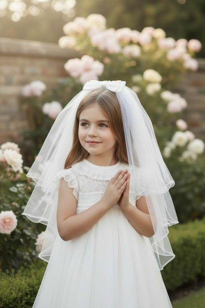 LUCILLE VEIL