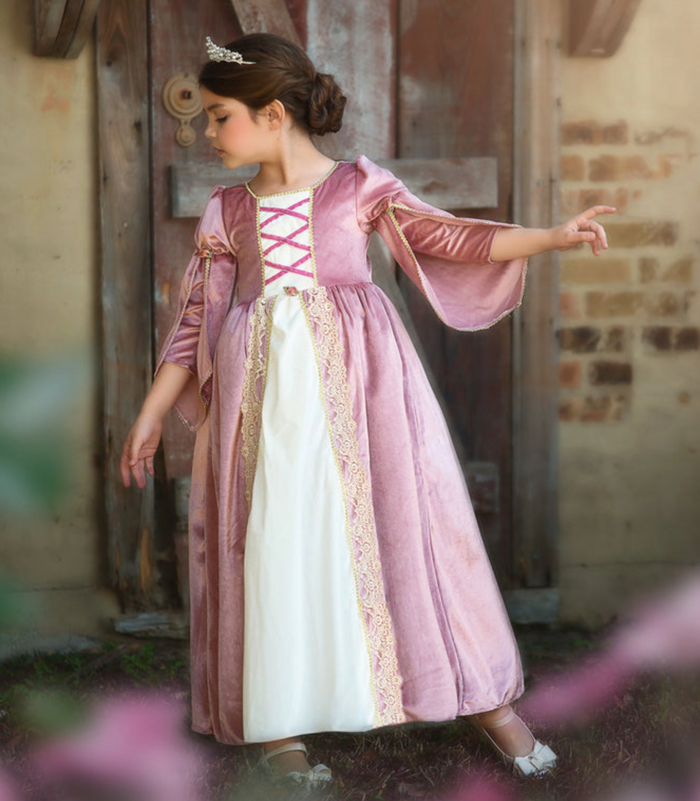 MEDIEVAL PRINCESS