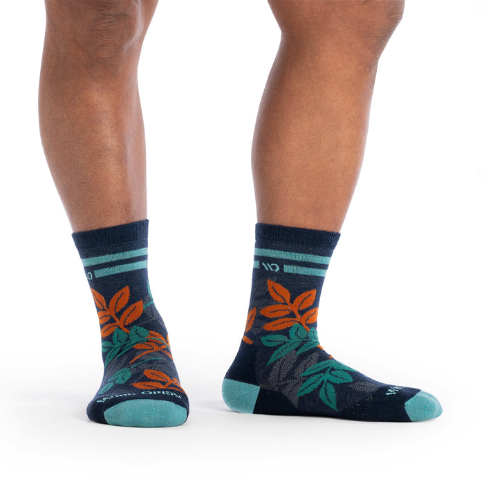 on model image of one foot to the side one facing forward in the 9009 island time in eclipse