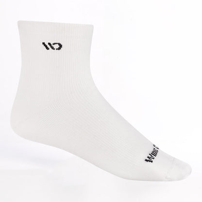 Men's Quarter lightweight no cushion sock in white featuring a black logo