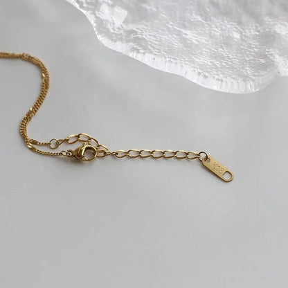 Minimalist Gold-Plated Square Pendant Necklace with Shell Design Crushes.
