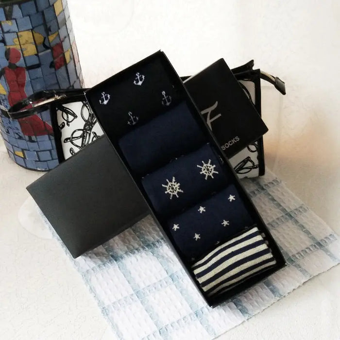 New Arrival Mens Cotton Socks Comfortable Pattern Black Grey Mix 5 Pack Gift Box - Pantsnsox