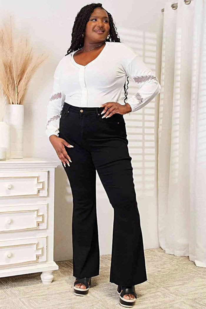 Sophisticated V-Neck Blouse with Dropped Shoulders and Elegant Lace Detail Trendsi