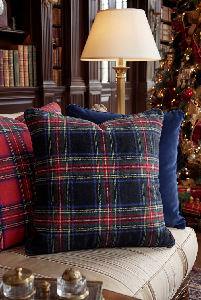 STRATHMORE PILLOW