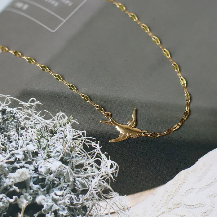 Swallow Flight  Necklace - Pantsnsox