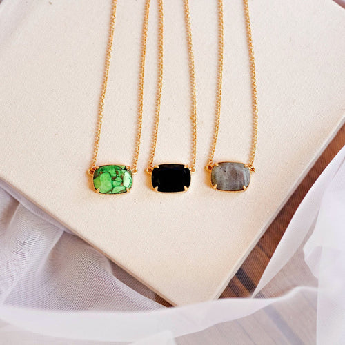 Tatum james chloe necklace