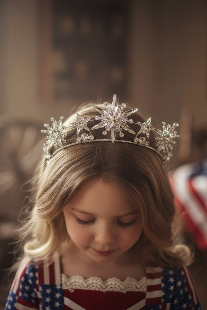 THE HISTORICAL HEROINE