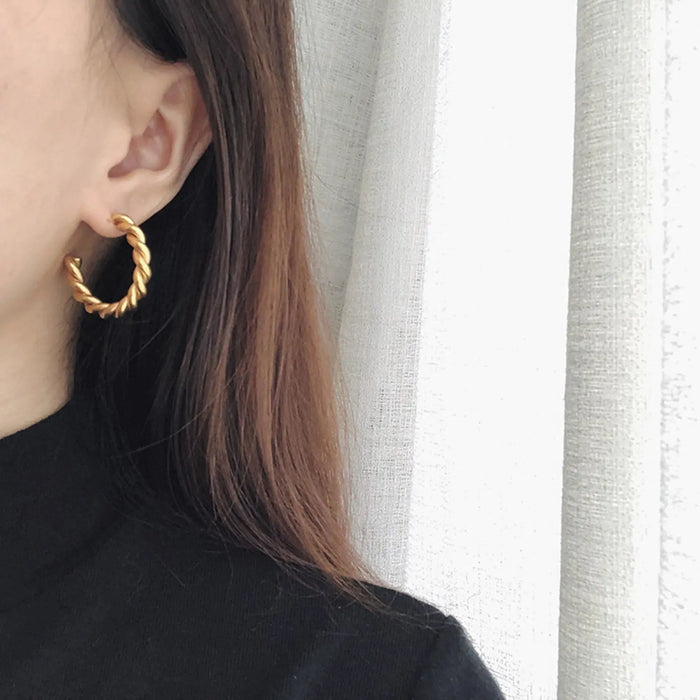 Twisted Hoop Earrings Crushes.